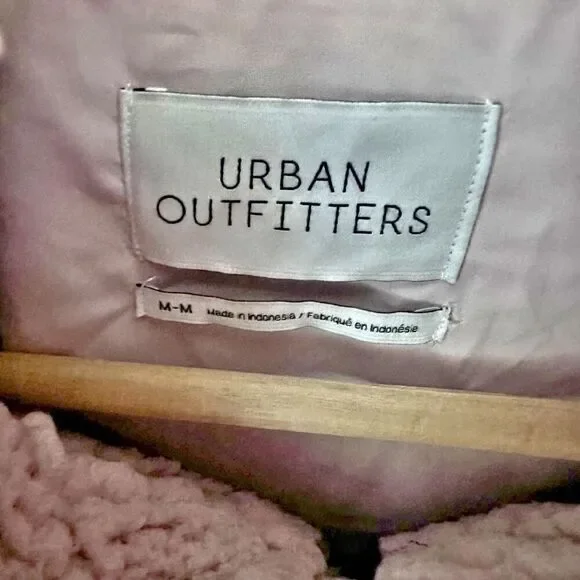URBAN OUTFITTERS | Willow Fuzzy Drawstring Teddy Jacket Blush Pink | Size Medium - Picture 5 of 8